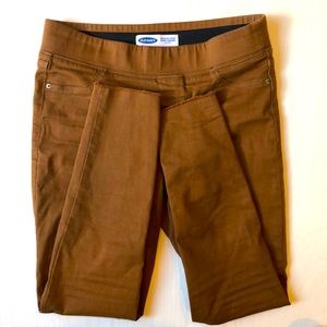 Mid rise rockstar super skinny cutoff jeggings